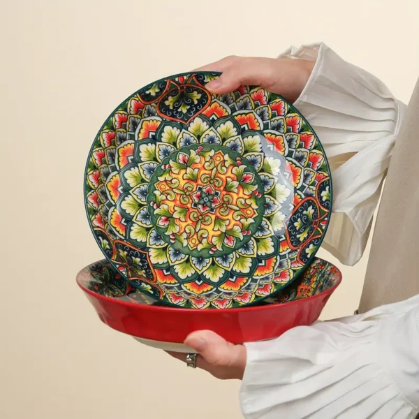Bohemian Style Ceramic Dinner Plates (Random Colour)